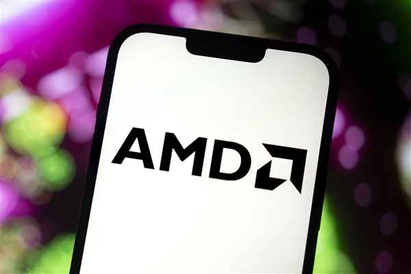 AMD爆发!锐龙9 9955HX3D测试成绩曝光:单核性能超强
