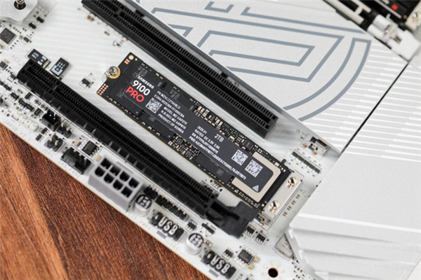 三星9100 PRO固态硬盘实测:PCIe 5.0旗舰教科书
