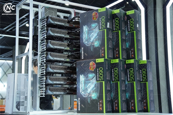 越南用七块RTX 5090打造AI服务器:总功耗超4000W