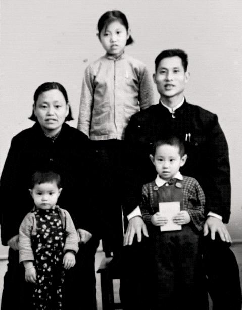 9块9 AI复活亲人 科技奇迹还是情感幻觉