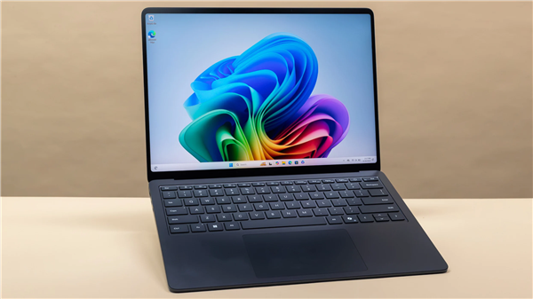 Win10马上停更!2025年Q1全球PC出货量涨至6140万台