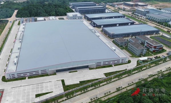 中国攻克第三代光伏规模化生产技术难题 创多项世界纪录