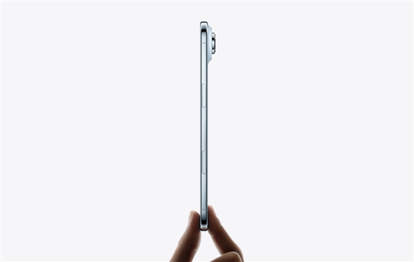 不用担心了!iPhone Air续航实测出炉:与iPhone 17基本一致
