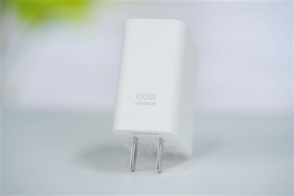 全球首发理光GR影像!真我GT8 Pro图赏