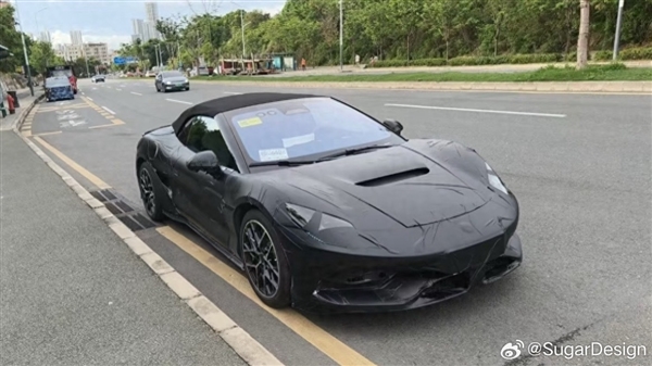 比亚迪再发个性化跑车!双门软顶版敞篷版腾势Z实车首曝