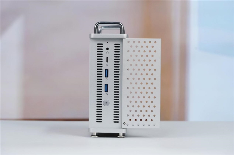 可能是散热最好的mini主机!奥睿科OminiPro迷你机评测:半小时烤机稳定54W 温度仅80度