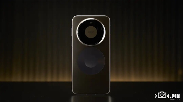 用了几天华为Mate80 Pro Max 我感觉它堆料有点过猛了