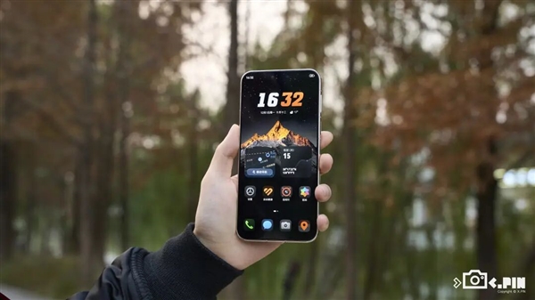 用了几天华为Mate80 Pro Max 我感觉它堆料有点过猛了