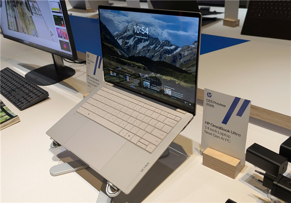惠普OmniBook Ultra 14发布:英特尔/高通双芯 板载内存不可升级