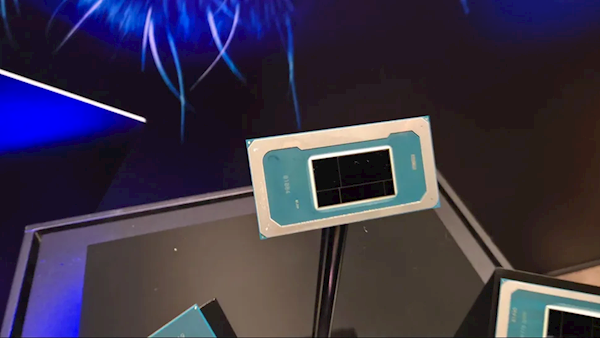 游戏性能媲美独显!Intel正式发布首款18A制程Panther Lake处理器:14款型号规格一览 1月27日上市