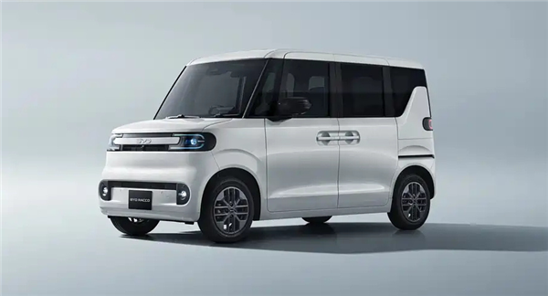 比亚迪首夺全球纯电销冠 特斯拉究竟输在哪了