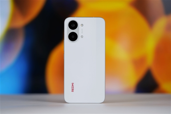 9000mAh小米史上最大电池!REDMI Turbo 5 Max图赏