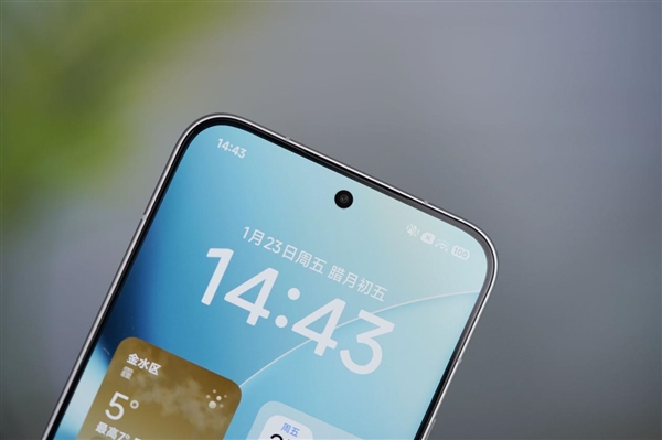 9000mAh小米史上最大电池!REDMI Turbo 5 Max图赏