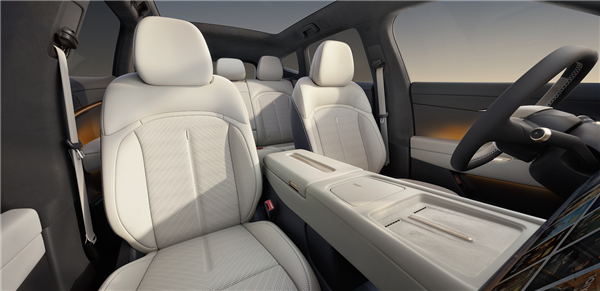 小鹏第二代VLA首次外供 大众安徽与众08开售:23.99万起