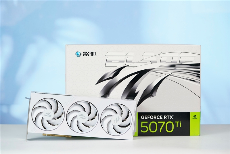 影驰RTX50系列《生化危机9》对比测试：DLSS4提升帧数 路径追踪画质最佳 从主流到高端总有一款适合你