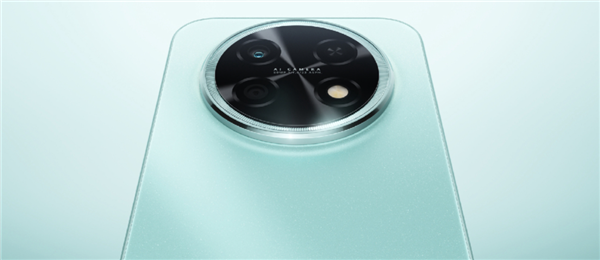 高德地图官宣!鸿蒙版业内首发智能路况提醒 华为畅享90 Pro Max抢先用