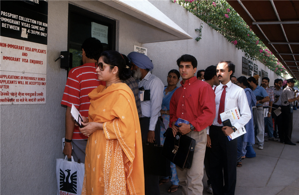 怒办签证是这个时代打工人离职前的最后一舞