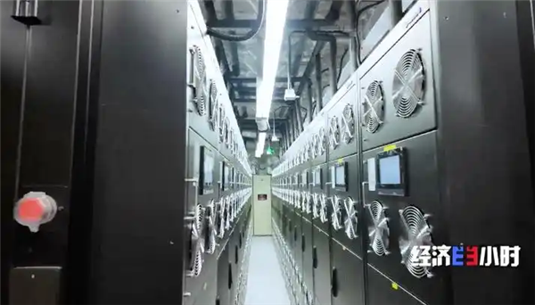 全球首个海底数据中心投运！中国算力基建开辟海上赛道：实现淡水零消耗