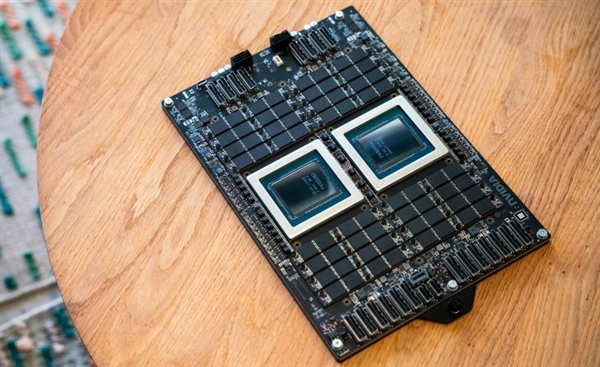 叫板Intel、AMD！NVIDIA首款自研CPU交付：CUDA之父上门送货