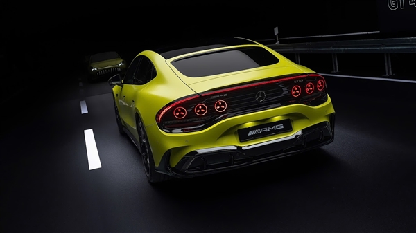 首搭三台轴向磁通电机 全新梅赛德斯-AMG GT纯电四门跑车首秀