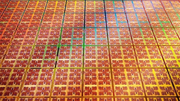 Intel至强6+正式发布：288核心864MB缓存、首次支持国密算法