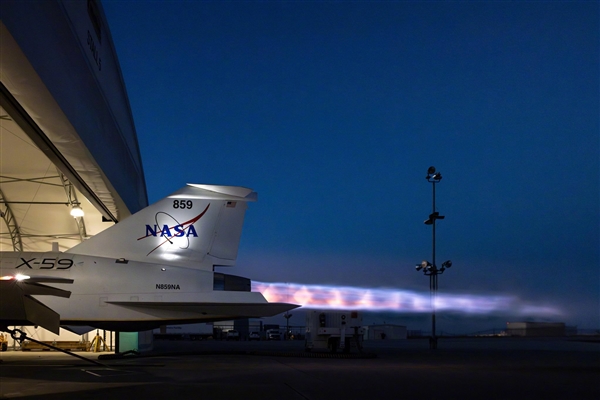 NASA官宣里程碑：X-59试验机完成首次超音速试飞