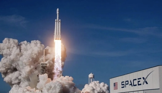 马斯克SpaceX上市在即！机构预估约400名持股员工身家将达1亿美元