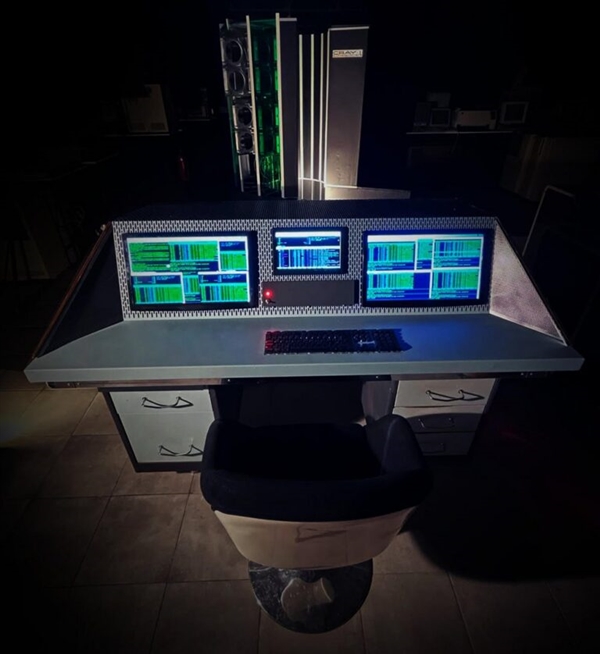 性能远超1976年原版!30台报废Mac Mini爆改超算Cray-1:算力达1.5 TFLOPS